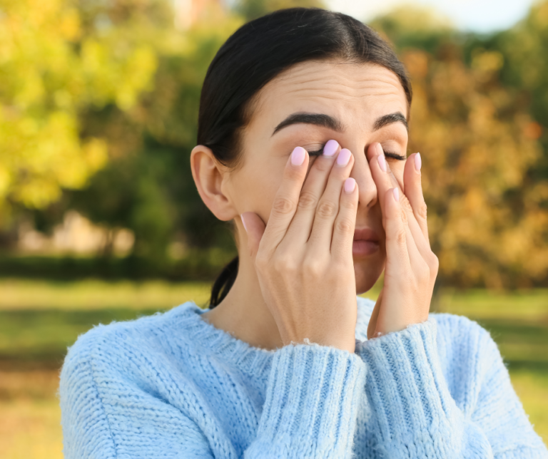 Fall Allergies and Foot Health: Managing Seasonal Allergic Reactions